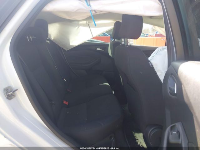 1FADP3K2XHL239407 Ford FOCUS SE
