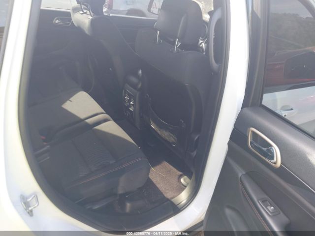 1C4RJFAG1GC425884 Jeep Grand Cherokee 75th Anniversary