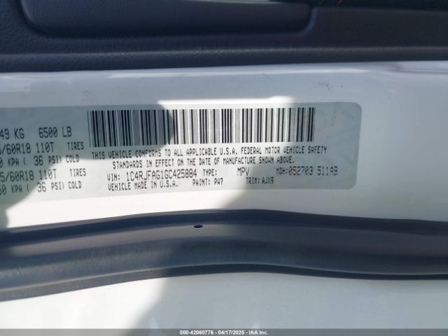 1C4RJFAG1GC425884 Jeep Grand Cherokee 75th Anniversary