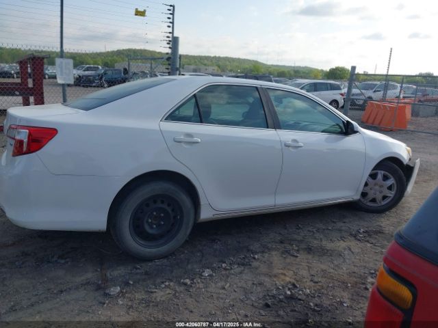 4T1BF1FK4EU432317 Toyota CAMRY LE