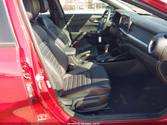 3KPF44AC0NE458084 KIA Forte Gt Manual