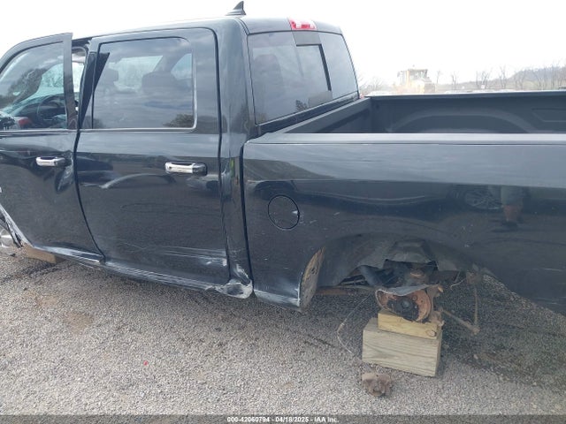 1C6RR7LG3HS859511 RAM 1500 Big Horn  4x4 5'7 Box