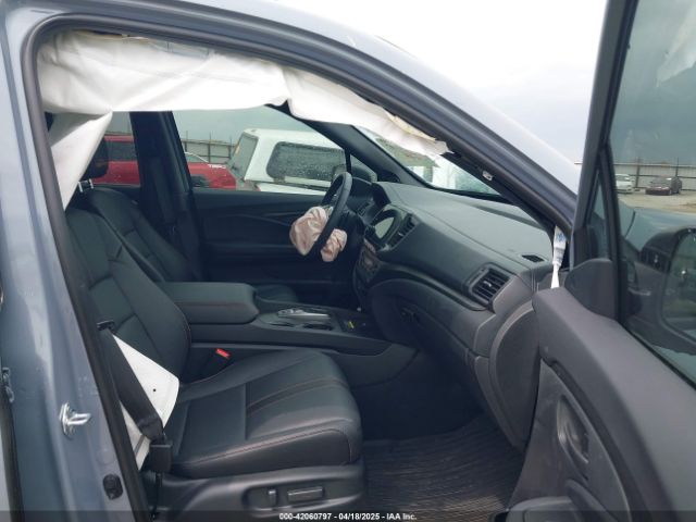 5FNYF8H69SB012063 Honda Passport Awd Trailsport