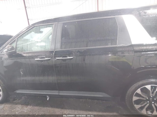 KNDNC5H39R6406040 KIA Carnival Mpv Ex