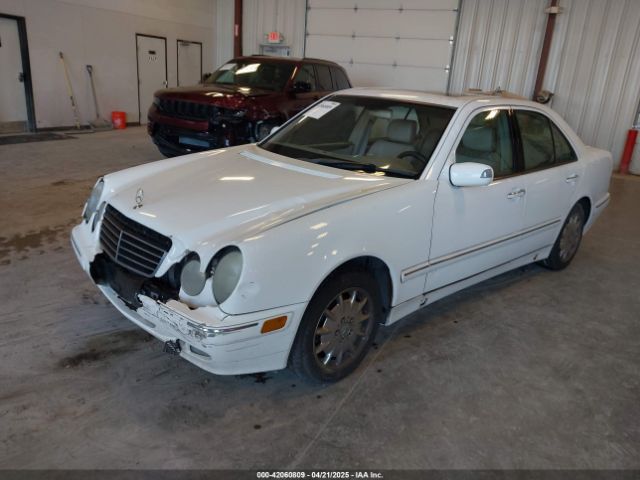 2000 MERCEDES-BENZ E 320 WDBJF65J9YA968206 Photo 1