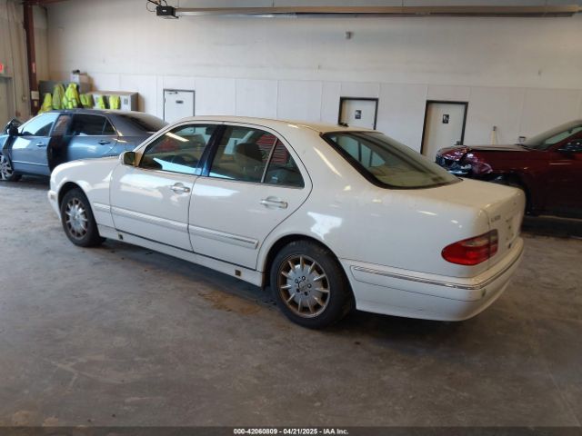 2000 MERCEDES-BENZ E 320 WDBJF65J9YA968206 Photo 2