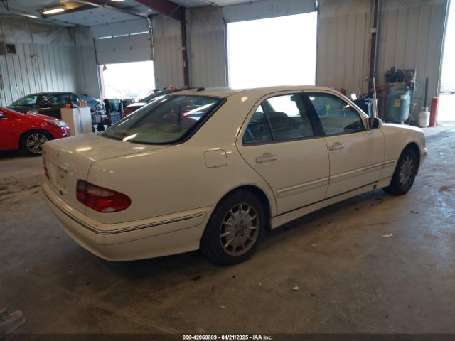 2000 MERCEDES-BENZ E 320 WDBJF65J9YA968206 Photo 3