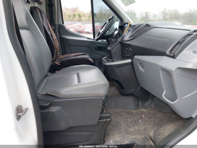 1FTYR2CM1KKA03886 Ford Transit-250