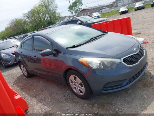 KNAFK4A60G5553353 KIA FORTE LX