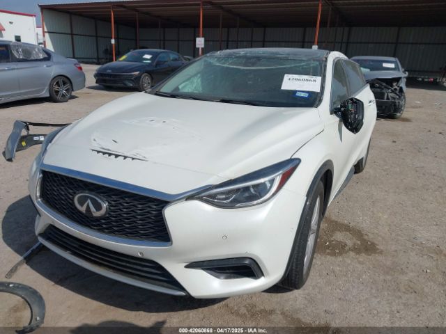 SJKCH5CP1KA008582 Infiniti Qx30 Luxe