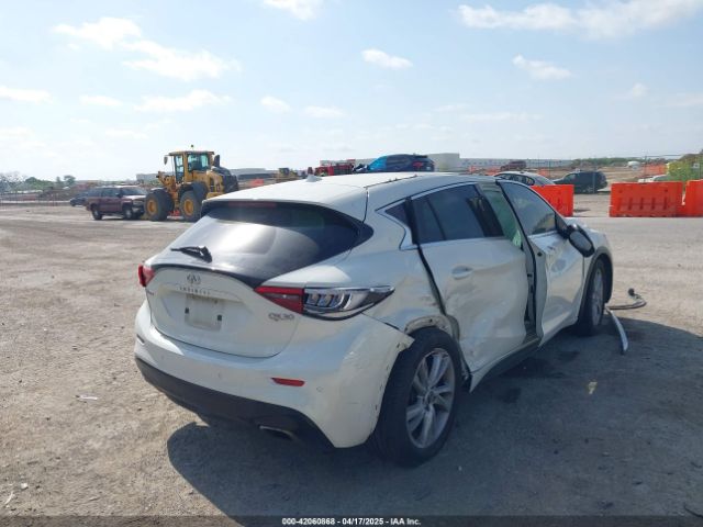 SJKCH5CP1KA008582 Infiniti Qx30 Luxe