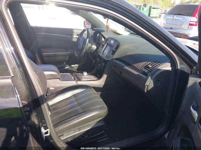 Chrysler 300 300s 2019 2C3CCABG8KH628668 Image 5