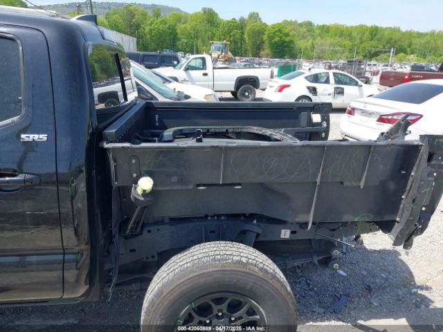3TMAZ5CN4MM158021 Toyota Tacoma Sr5 V6