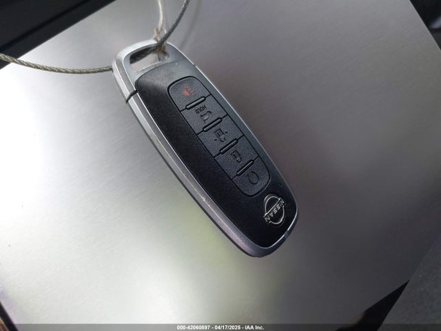 JN8BT3CB7PW464185 Nissan Rogue Sl Intelligent Awd