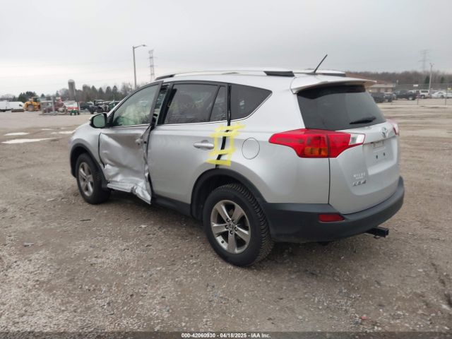 JTMWFREV3FD051415 Toyota Rav4 Xle