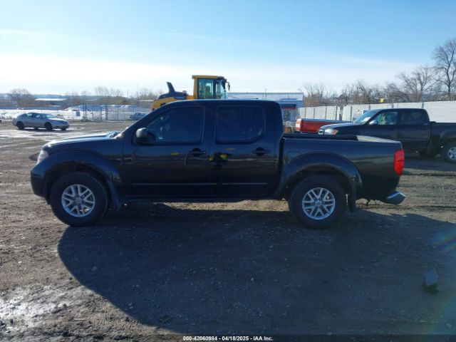 1N6AD0EV6HN748230 Nissan Frontier Sv