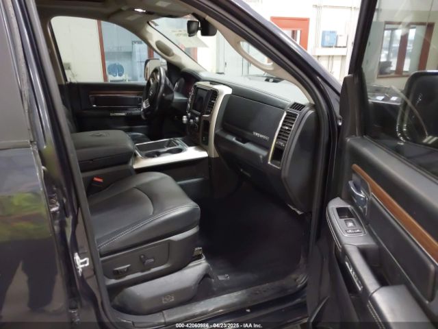1C6RR7VMXJS229901 RAM 1500 Laramie  4x4 6'4 Box