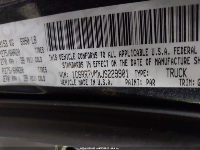 1C6RR7VMXJS229901 RAM 1500 Laramie  4x4 6'4 Box