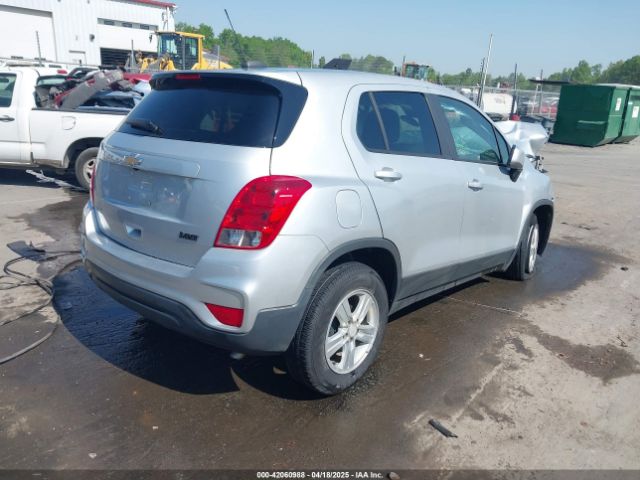 3GNCJKSB2LL211624 Chevrolet Trax Fwd Ls