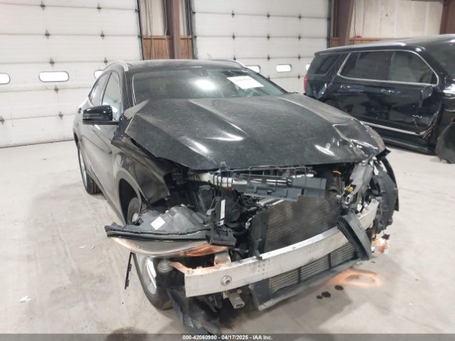 WDCTG4GB7FJ097427 Mercedes-Benz Gla 250 4matic