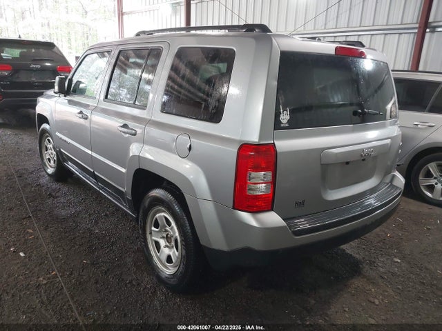 1C4NJPBA5GD621464 Jeep Patriot Sport