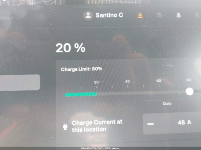 7SAYGDED5RF093696 Tesla Model Y