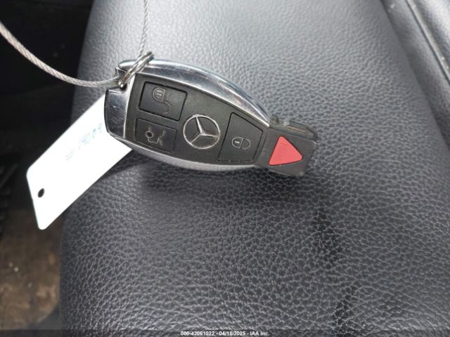WDDSJ4GB4KN756723 Mercedes-Benz CLA 250 4MATIC