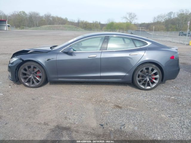5YJSA1E46MF427813 Tesla Model S Performance Dual Motor All-wheel Drive