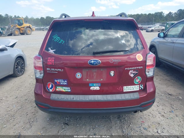 JF2SJAGC7JH607979 Subaru Forester 2.5i Premium
