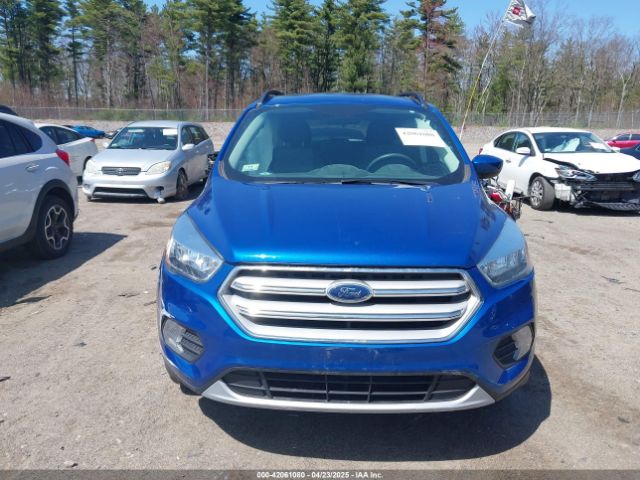 1FMCU9GD4JUB40444 Ford ESCAPE SE