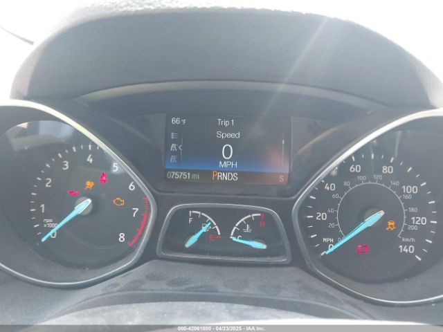 1FMCU9GD4JUB40444 Ford ESCAPE SE