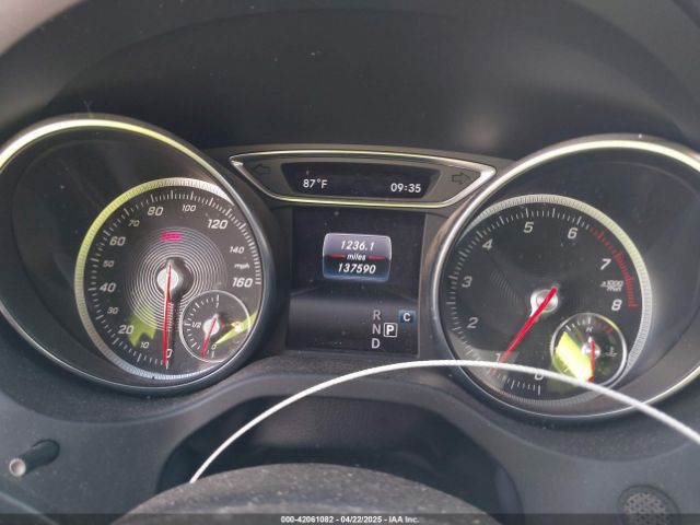 WDDSJ4GB8KN763013 Mercedes-Benz CLA 250 4MATIC