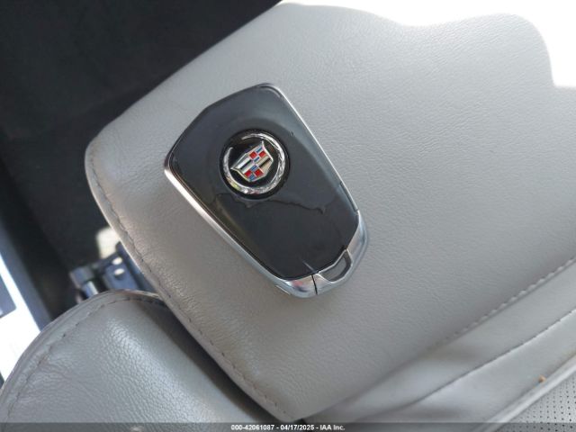 3GYFNEE38GS566786 Cadillac Srx Luxury Collection