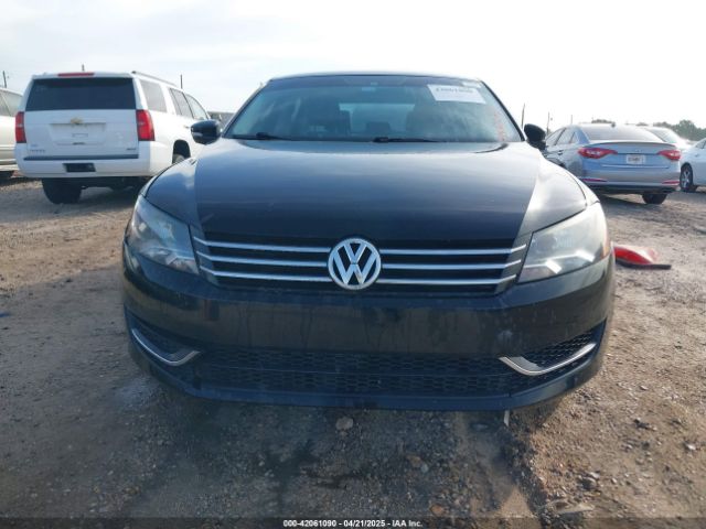 1VWAS7A35EC094900 Volkswagen Passat 1.8t Wolfsburg Edition