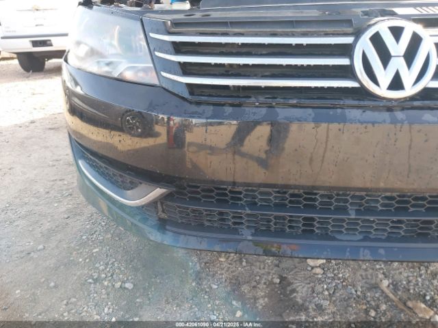 1VWAS7A35EC094900 Volkswagen Passat 1.8t Wolfsburg Edition