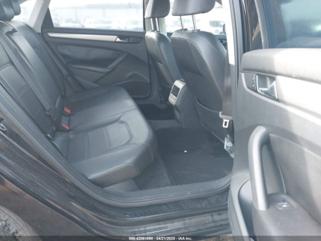 1VWAS7A35EC094900 Volkswagen Passat 1.8t Wolfsburg Edition