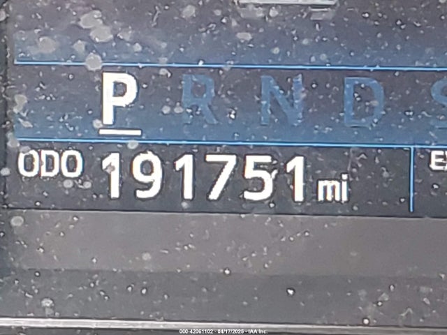 5TFUW5F15FX463099 Toyota Tundra Sr5 5.7l V8