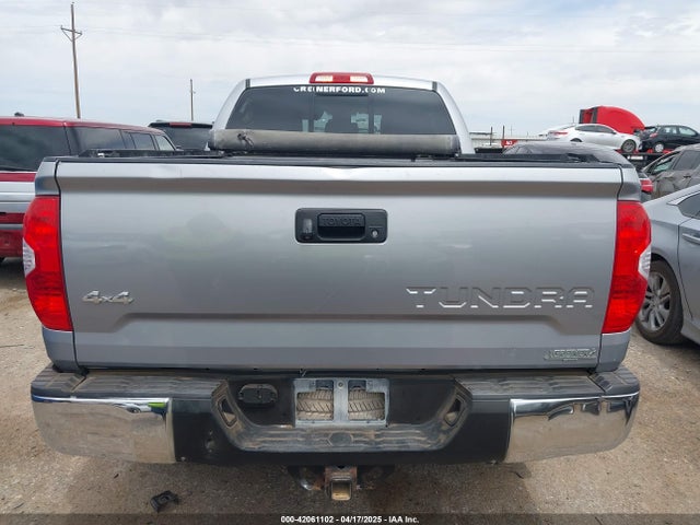 5TFUW5F15FX463099 Toyota Tundra Sr5 5.7l V8