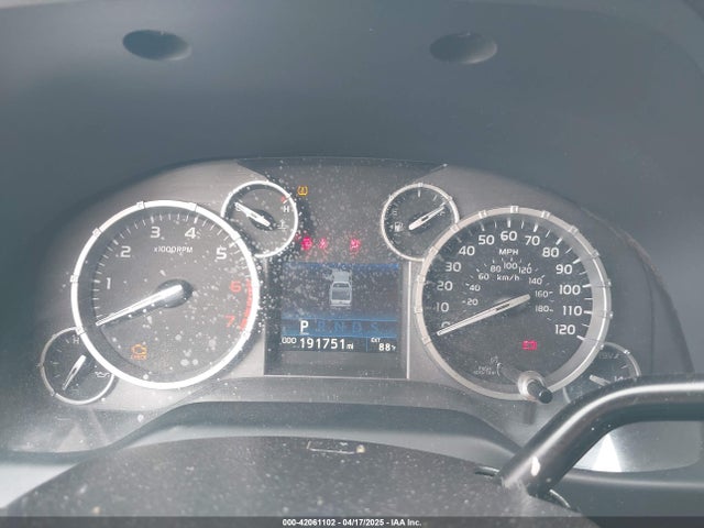 5TFUW5F15FX463099 Toyota Tundra Sr5 5.7l V8