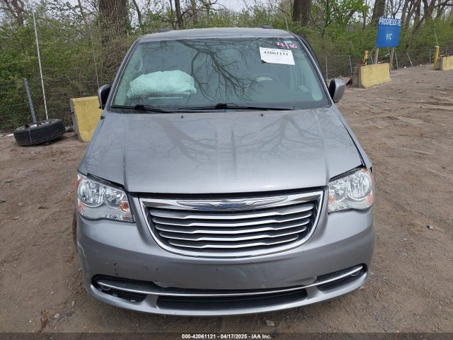2C4RC1BG3GR261265 Chrysler Town & Country Touring