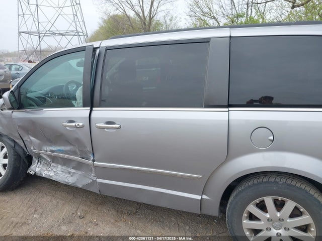 2C4RC1BG3GR261265 Chrysler Town & Country Touring