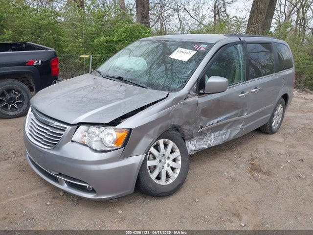 2C4RC1BG3GR261265 Chrysler Town & Country Touring