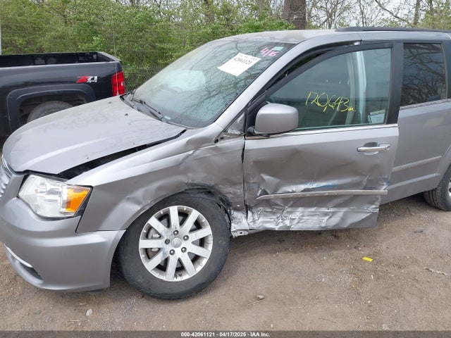 2C4RC1BG3GR261265 Chrysler Town & Country Touring