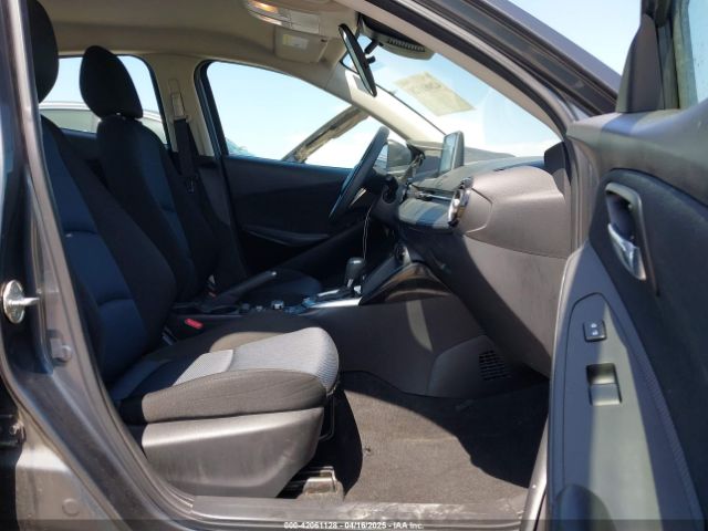 3MYDLBYV7JY330389 Toyota YARIS IA