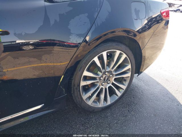 1LN6L9TP5H5611991 Lincoln Continental Select
