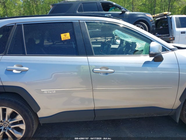 Toyota Rav4 Xle Premium 2019 JTMC1RFV5KJ002874 Image 13
