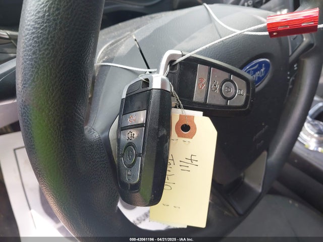 3FA6P0HD3LR178735 Ford FUSION SE