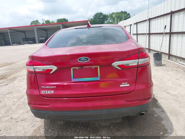 3FA6P0HD3LR178735 Ford FUSION SE