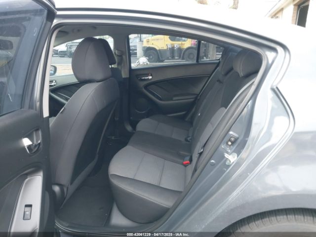 KNAFX4A65G5603679 KIA FORTE LX