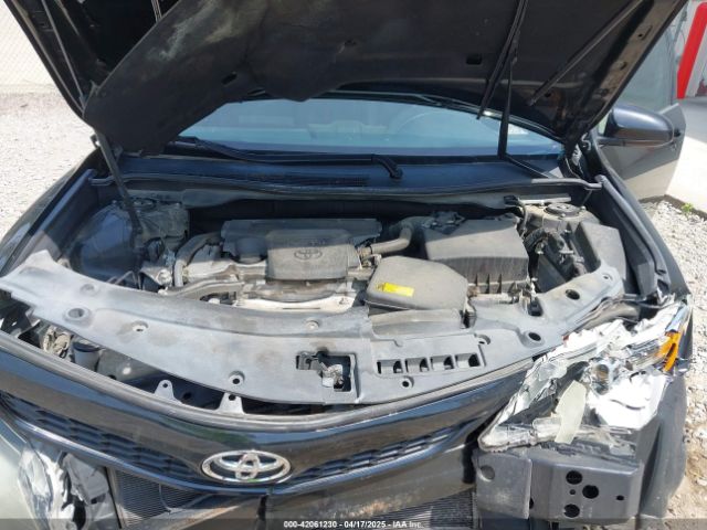4T1BF1FK1EU424661 Toyota CAMRY SE